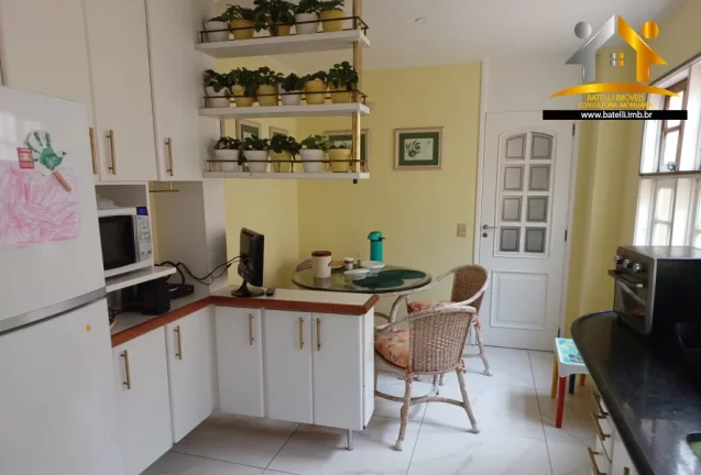 Imagem Casa à venda no condomínio São Paulo II na Granja Viana - Batelli Imóveis