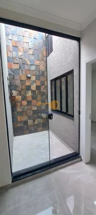 Imagem EXCELENTE CASA COM 3 DORMITÓRIOS Porto Fino
