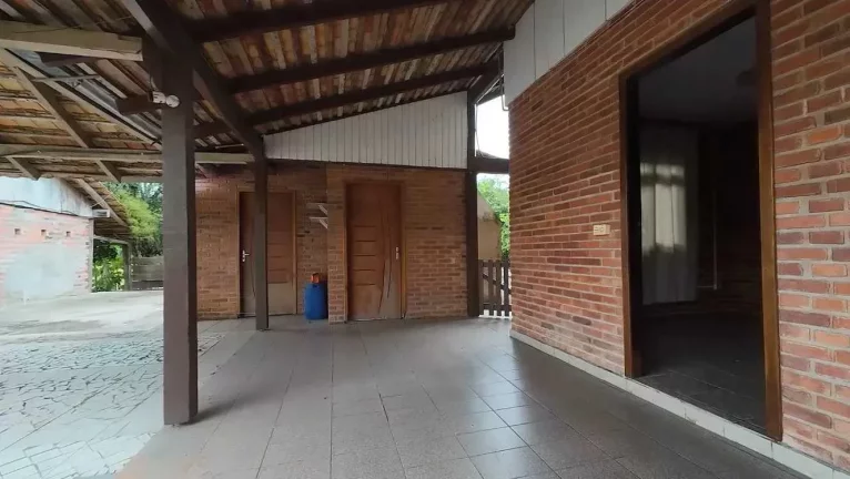 Imagem Sítio com 24.017,00m² com casa construída com 4 dormitórios 3 vagas em Ascurra/SC
