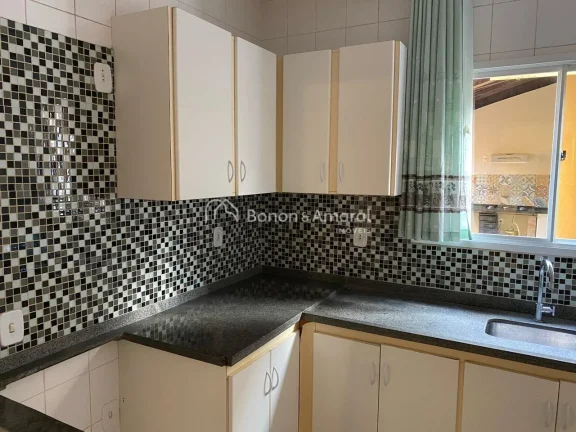 Imagem Linda casa de condomínio para venda, com 3 quartos, na Fazenda Santa Cândida!

Excelente casa, peq...