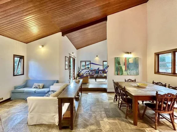 Imagem Casa com 4 quartos (3 suítes) à venda, 359 m² - Fazendinha - Granja Viana - Carapicuíba/SP