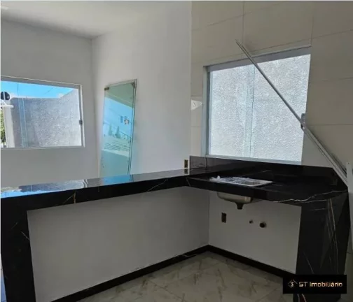 Imagem Casa Nova e Moderna - Apta a Financiamento Bancário