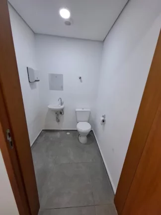 Imagem Sala Comercial para Locação no Centro de Santo André-SP: 1 Sala, 1 Banheiro, 40m² de Área!