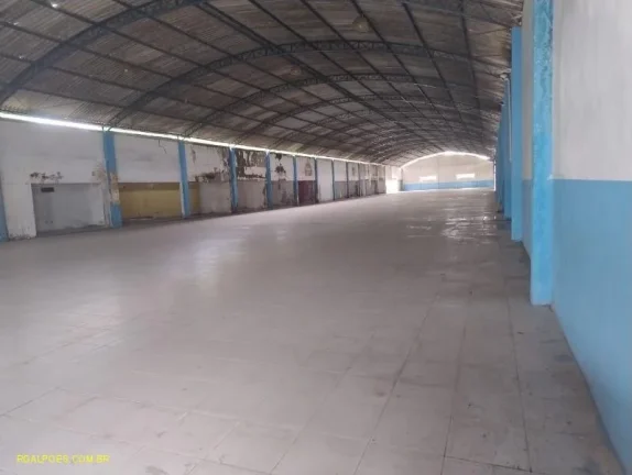 Imagem Galpão para Locação em BELFORD ROXO, Centro, 2 banheiros
