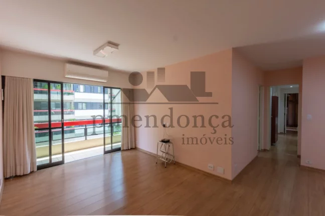 Imagem Apartamento à venda na Rua Diana em Perdizes com 4 quartos ( 1 suite ) e 2 vagas, 112m2