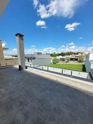 Imagem Casa de Luxo no Condomínio Parque Ibiti Reserva em Sorocaba-SP: 3 Quartos, 1 Suíte, 2 Salas, 3 Banheiros, 2 Vagas de Garagem - 218m².