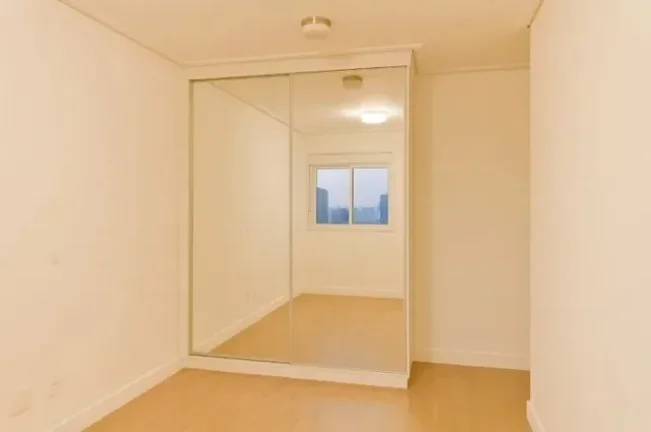 Imagem Apartamento 67M², 2Q, 1 Suíte, 2 Banheiros, 2 Vagas, Academia, Piscina, Churrasqueira, Salão de Festas e Jogos, Hidro, Piscina Aquecida, Home Cinema.