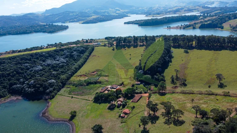 Imagem Terreno Exclusivo Acesso a represa em Piracaia