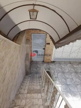 Imagem Sobrado à venda 4 Quartos, 2 Suites, 3 Vagas, 210M², Parque Tomas Saraiva, São Paulo - SP