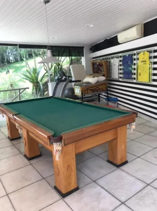 Imagem Casa no Res. Alpha 10 - 597m²