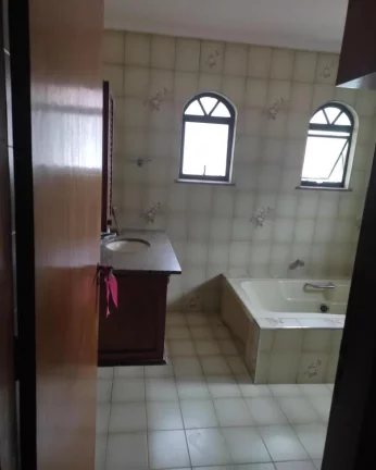 Imagem Sobra muito lindo com 4 dormitórios 3 vagas edícula hidromassagem Fl55