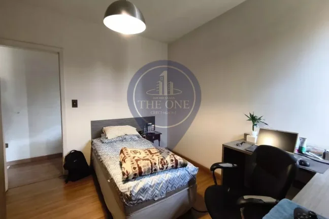 Imagem Imperdível! Casa à venda na Vila Monumento, São Paulo-SP, 3 quartos, 1 suíte, 2 salas, 4 banheiros, 2 vagas, 200m². Confira!