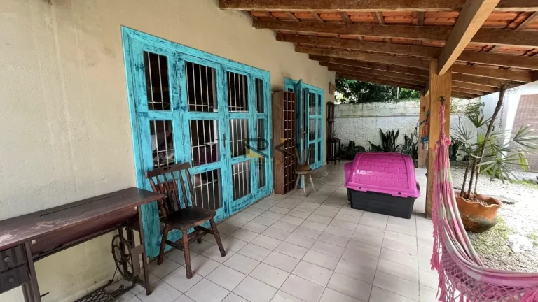 Imagem CASA COM 3 DORMITÓRIOS SENDO 1 SUÍTE,VARANDA,QUINTAL
