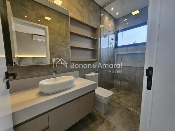 Imagem Imóvel de alto padrão à venda no Condomínio Jequitibá, em Valinhos. Esta casa térrea é super ...