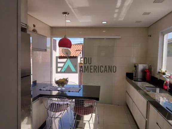 Imagem Casa com 2 suítes Atibaia