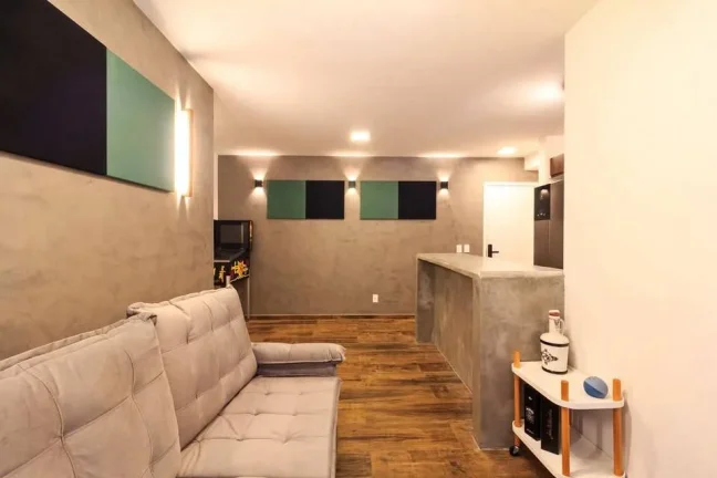 Imagem Apartamento Vila Ipojuca - 75M², 2 Dorms, 1 Suíte, 2 Vagas, Varanda.