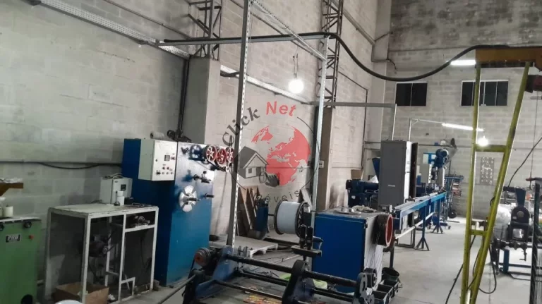 Imagem Vende-se Galpão Industrial e Comercial no Bairro Batistini, São Bernardo do Campo