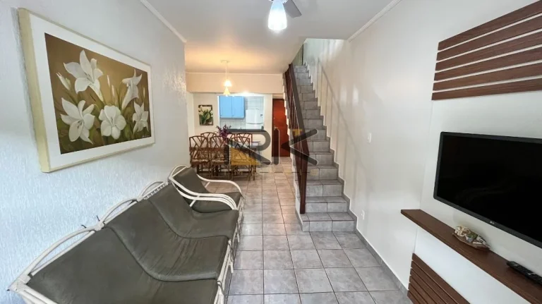 Imagem Cobertura Duplex Praia Grande em Ubatuba-SP com 3 dormitórios,sendo 2 suítes,varanda gourmet com churrasqueira,2 vagas de garagem