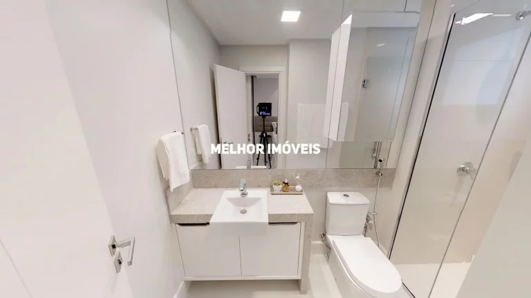 Imagem Apartamento Frente Mar à Venda Mobiliado, Decorado e Equipado com 04 Suítes, em uma Região Nobre de Balneário Camboriú -SC