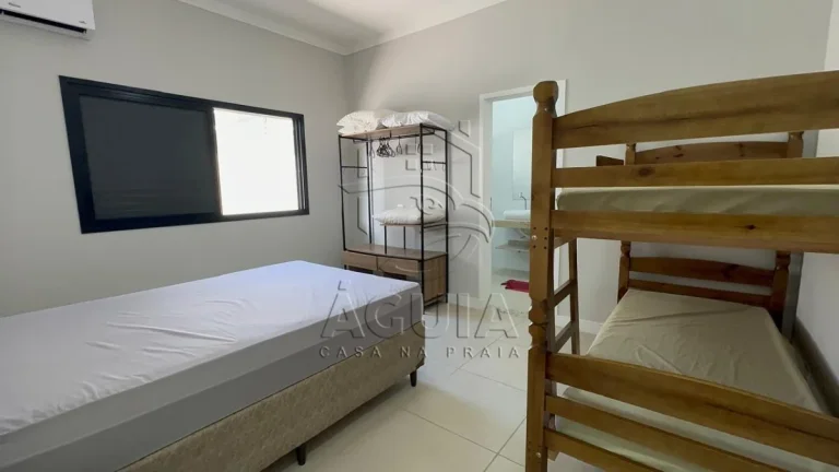 Imagem Linda casa no condomínio Lagoinha!!