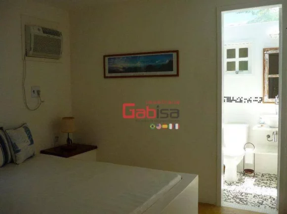 Imagem Casa com 3 dormitórios à venda, 250 m² por R$ 1.450.000 - Baia Formosa - Armação dos Búzios/RJ