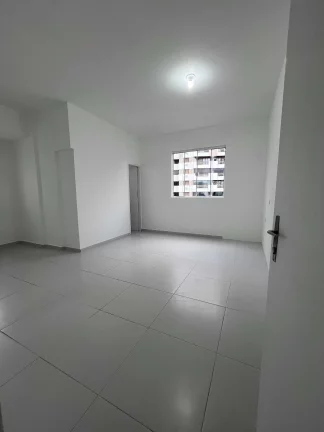Imagem Cobertura comercial com 555m2 no Centro de Balneário Camboriú