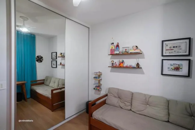 Imagem Este espaÃ§oso apartamento Ã© uma excelente opÃ§Ã£o para quem busca conforto e praticidades. Com trÃ...