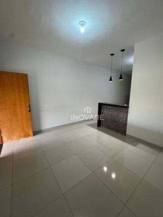 Imagem Casa com 2 dormitórios para alugar, 216 m² por R$ 1.500,00/mês - Setor Nossa Senhora da Saúde - Itumbiara/GO