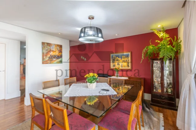 Imagem Apartamento na Vila Romana com 153m², 3 suítes e 3 vagas.