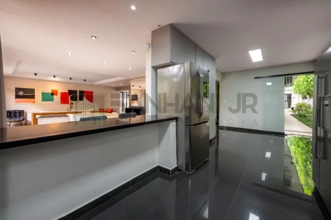 Imagem Venha viver com conforto e segurança no coração do Brooklin, em São Paulo! Esta linda casa para locação possui tudo o que você precisa para desfruta