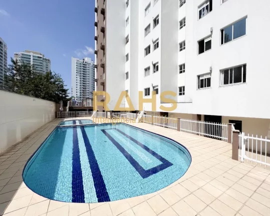 Apartamento no centro próximo a pista do Batalhão com 127,20 m2 Excelente oportunidade de Apartame...