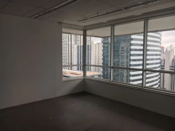Imagem Laje Comercial de 181 m² com 5 vagas na Av. Engenheiro Luiz Carlos Berrini - Brooklin