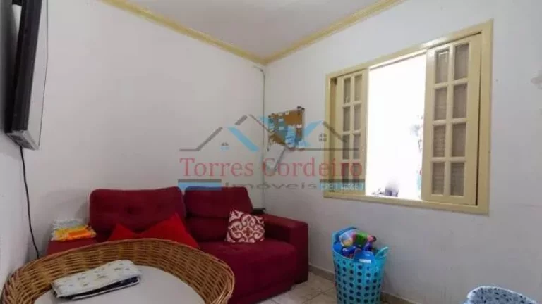 Imagem Sobrado com 4 dorm. (1 suíte) + 2 vagas - Jd. Bonfiglioli