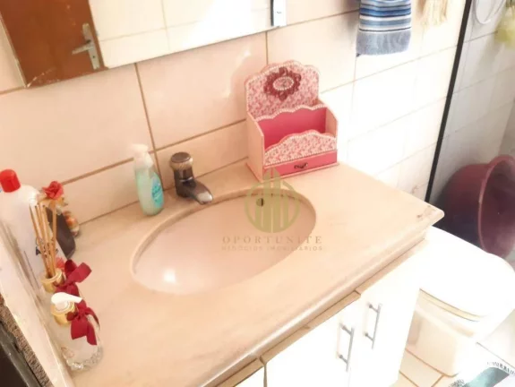 Imagem Casa com 3 dormitórios à venda, 200 m² por R$ 400.000,00 - Jardim Roberto Benedetti - Ribeirão Preto/SP