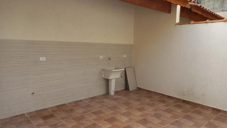 Imagem Casa para Venda em Itanhaém, Balneário Gaivota, 2 dormitórios, 1 suíte, 1 banheiro, 2 vagas