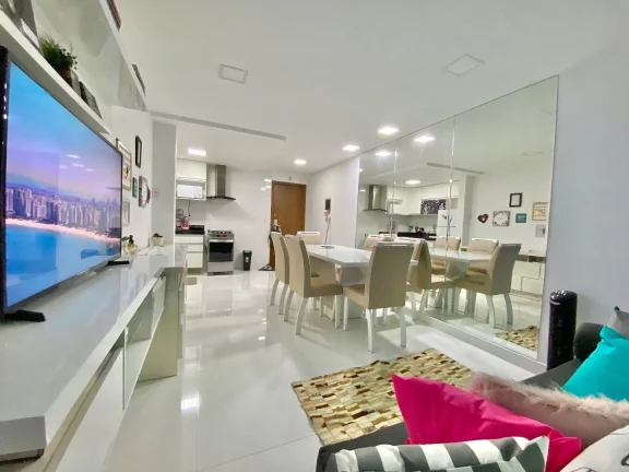 Imagem Apartamento com 2 dormitórios à venda, 70 m² por R$ 1.190.000,00 - Praia da Costa - Vila Velha/ES