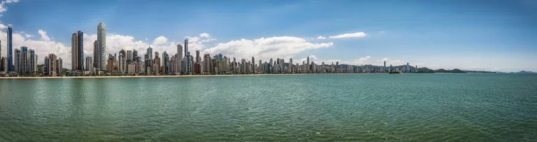 Imagem Apartamento com 4 dormitórios à venda sendo 4 suítes, 653.37 m² por - R$ 55.385.890,03 - Centro - Bal. Camboriú/SC