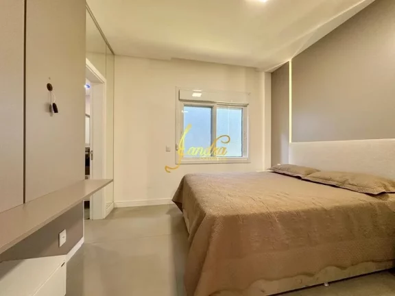 Imagem Excelente Casa no Condomínio Capão Ilhas! Estilo Contemporânea, mobiliada e decorada, composta por 03 suítes