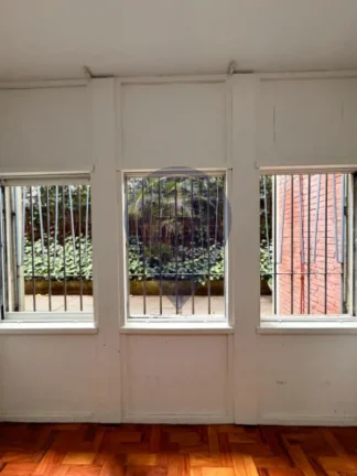 Imagem Apartamento à venda em São Paulo-SP, na Vila Mariana, com 4 quartos, 2 salas, 2 banheiros, 2 vagas e 98m². Venha conferir!