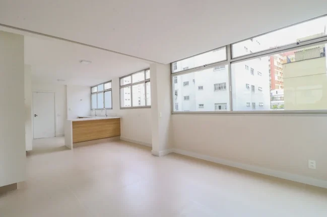 Imagem Apartamento 235 M², 3Q, 3 Suítes, 5 Banheiros, 3 Vagas, Jardim, Playground, Salão de festas, Espaço gourmet, Próximo estação do metrô.