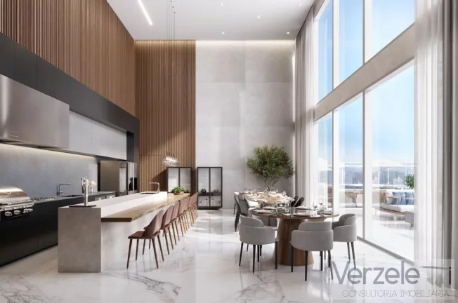Imagem Apartamento 4 ou + dormitórios para Venda em Balneário Camboriú / SC no bairro Centro