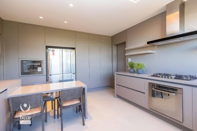 Imagem 1 apartamento por andar de 265m², 3 suítes, 2 lavabos, com 4 vagas de garagem à venda, por R$ 5.400.000 - Juvevê