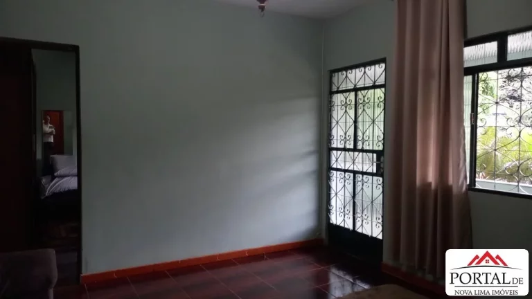 Imagem Terreno a venda com 3.610 m², boa topografia para construção de prédio e com uma pequena área verde