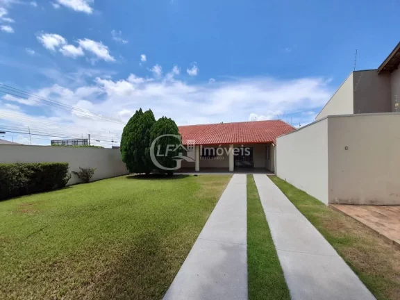 Imagem Casa a Venda com Localização Privilegiada. Ótima Para Investidores.!!