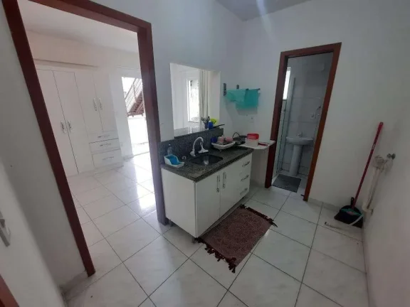 Imagem Studio com 24m2, 600 m da UFSC, Aceita Pets.Carvoeira. Florianópolis, SC.