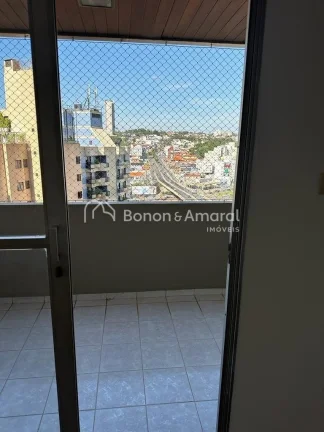 Imagem Em localização privilegiada, este apartamento oferece ambientes amplos, bem arejados e iluminados ...
