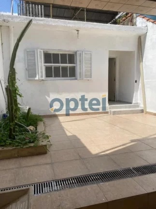 Imagem CASA COM 202 M² COM 03 DORMITÓRIOS SENDO 1 SUITE, 2 SALAS, 2 WC, - SANTO ANDRÉ SP.