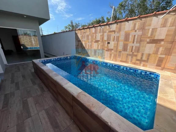 Imagem Casa com Piscina na Praia de Itanhaém!