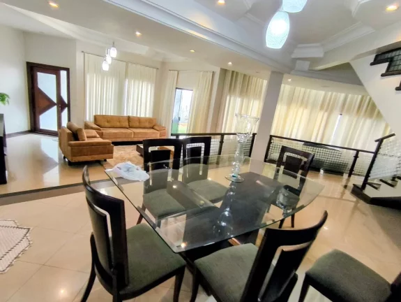 Imagem Sobrado De Esquina Sozinho No Lote No Centro De Sanedor Canedo