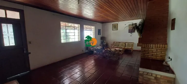 Imagem Área para Venda em São Roque, Jardim Boa Vista, 2 dormitórios, 3 banheiros